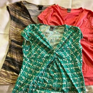 Ann Taylor set of 3 cap sleeve tops